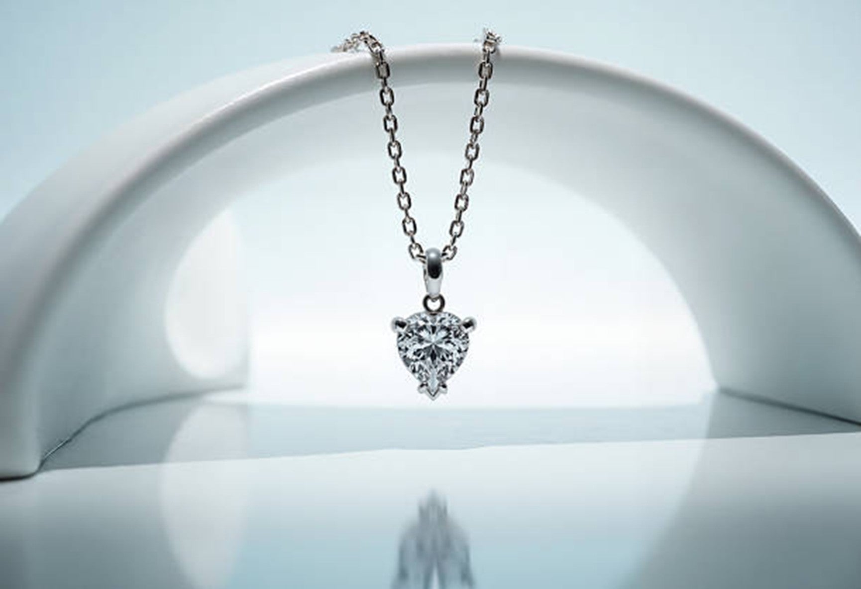 Can You Wear a Diamond Pendant Necklace Daily Without Damaging It?