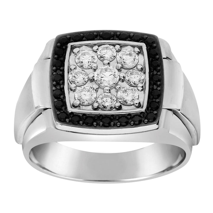18K White Gold Round Diamond Fashion Ring