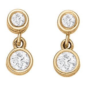 18K White Gold Round Diamond Stud Earrings