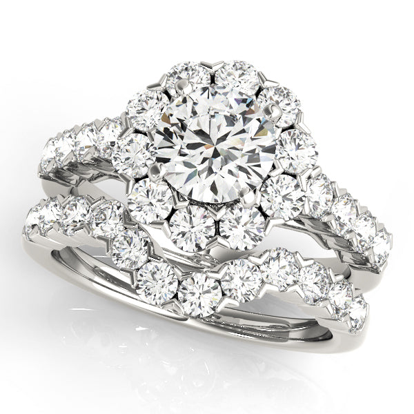 18K White Gold 2.17 ctw Round Diamond Halo Ring