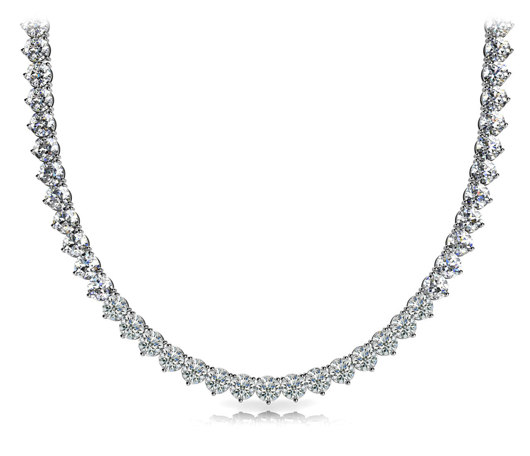 18K White Gold Round Diamond Fashion Necklace