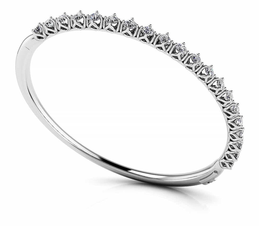 18K White Gold 1.44 ctw Diamond Bangle Bracelet