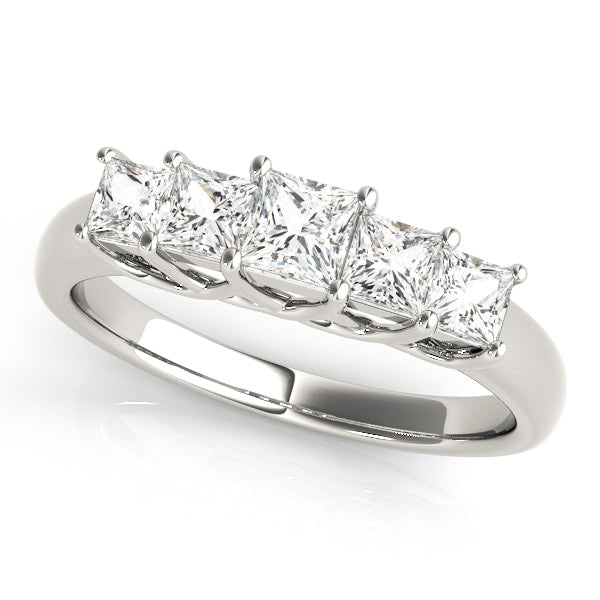 18K White Gold 1/3 ct tw Fancy Shape Diamond Wedding Ring