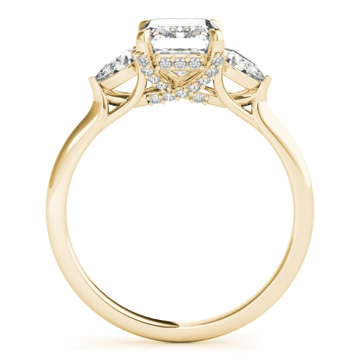 14K Yellow Gold 1 1/2 ct tw Three Stone Diamond Engagement Ring